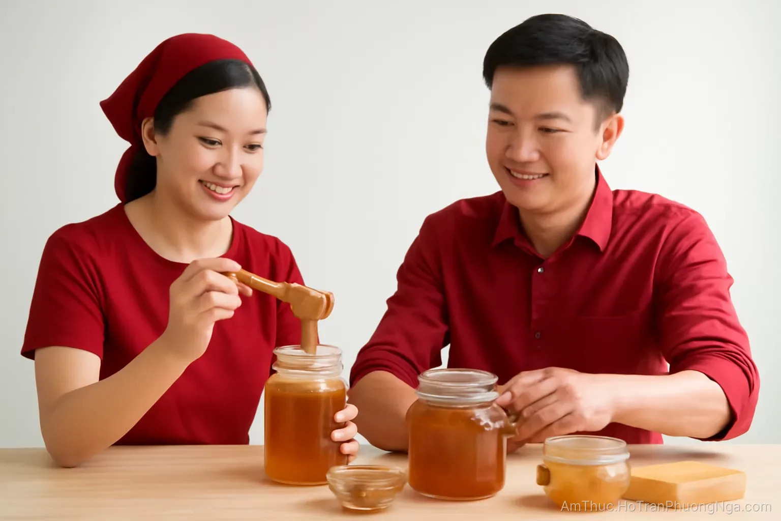 Ngoài mật còn năm sản phẩm nữa: chuỗi giá trị mà người nuôi ong Việt bỏ qua